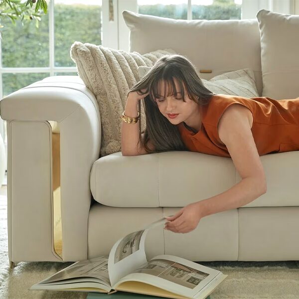 Godel cosies up with Sofology